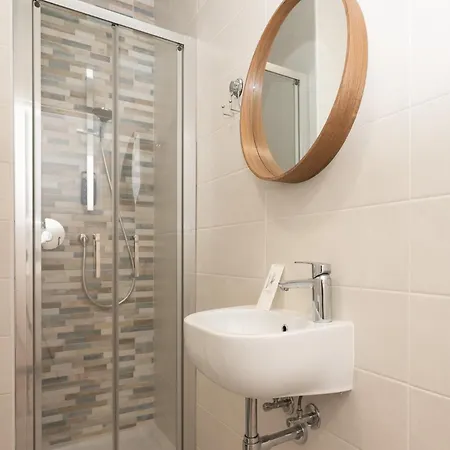 Apartment Hoomee Peschiera Del Garda