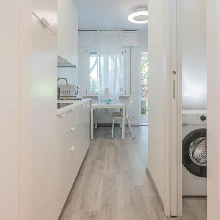 Hoomee Peschiera Del Garda Apartment