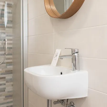 Apartment Hoomee Peschiera Del Garda