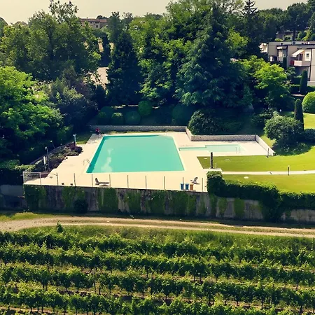 Hoomee Peschiera Del Garda Apartament *